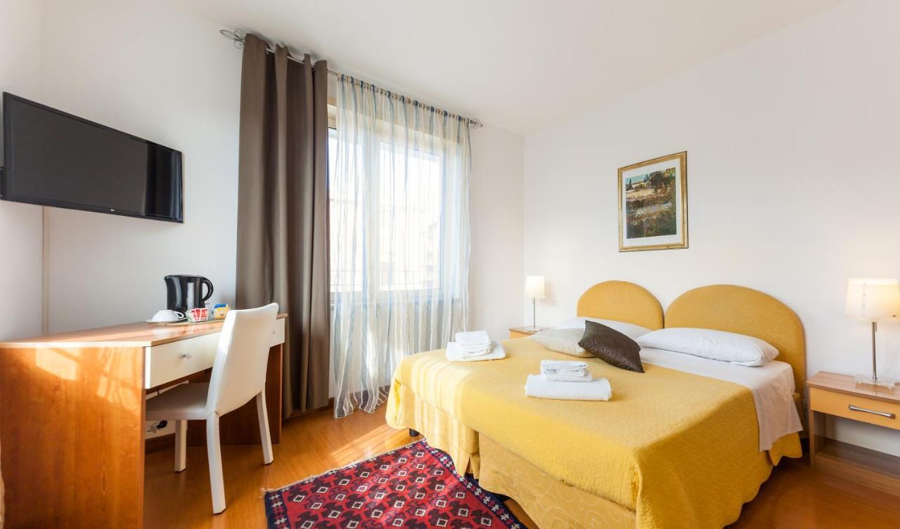 Casa Vacanze Le Terrazze Vérone Extérieur photo